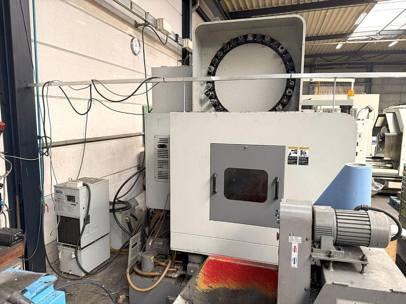 Hyundai-Kia VX500 X: 1060 / Y: 510 / Z: 635 mm