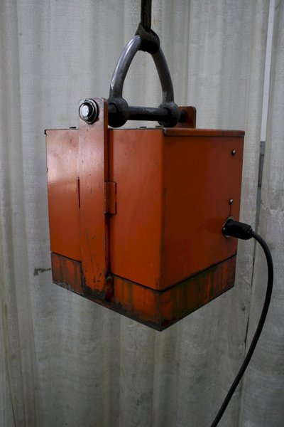 3000 LB MAGNETOOL MAGNETIC SHEET LIFTER: STOCK #75767