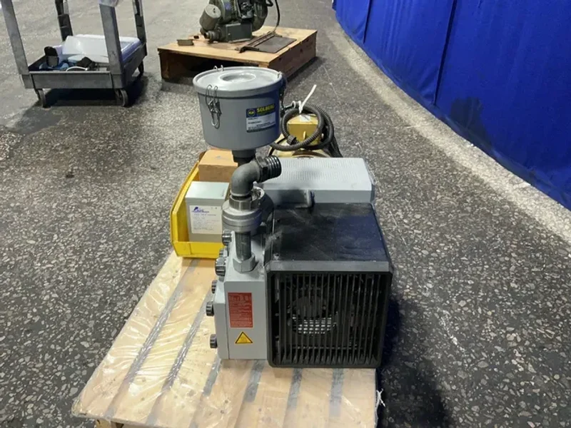 GARDNER DENVER .6 BAR VACUUM PUMP  -  V-KTA 80/1 C (37)