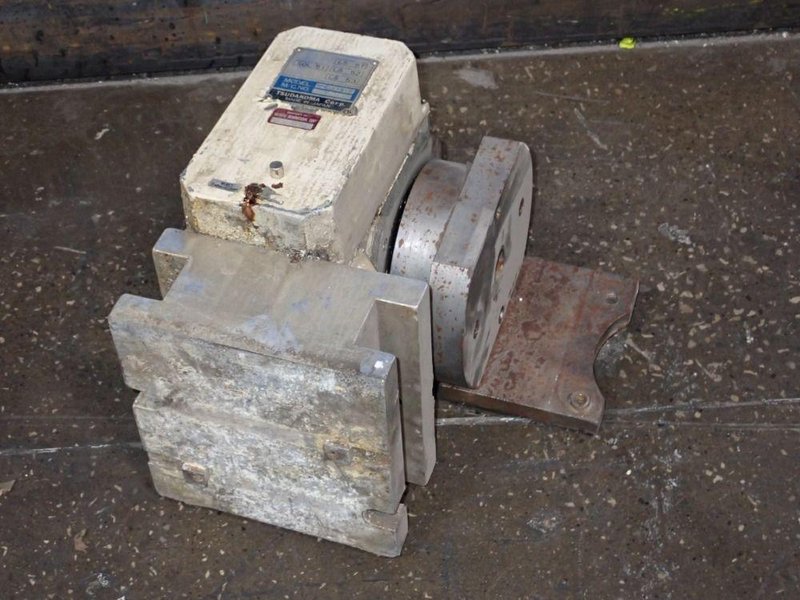 NIKKEN 12" CNC ROTARY TABLE