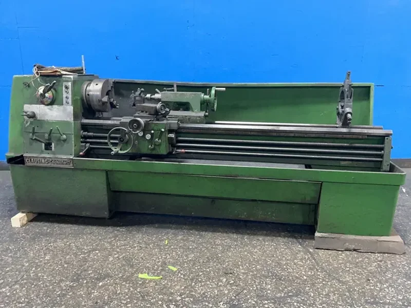 Clausing-colchester 17”x87” Lathe - 17”