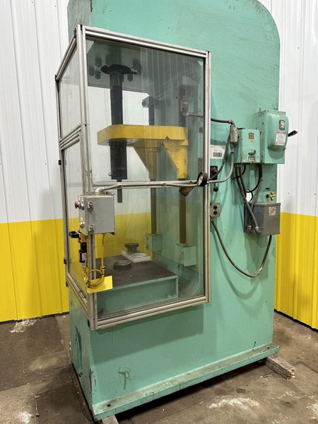 50 TON HANNIFIN MODEL F500-41-SP C-FRAME HYDRAULIC PRESS: STOCK #12233