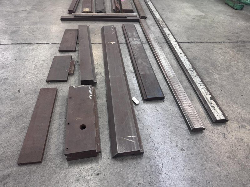 100 ton x 12′ Accurpress 710012 CNC Press Brake, 2007 – ETS 3000 X/R Gauge