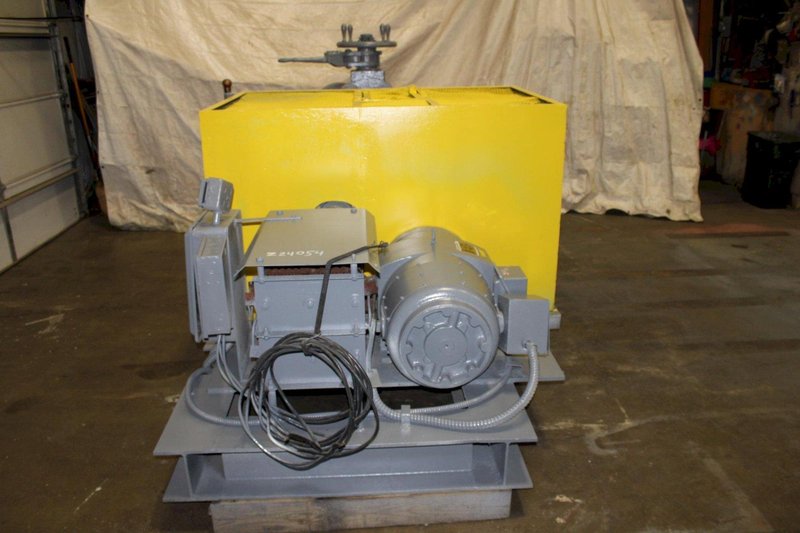 4" X 4" X 5/8" BUFFALO ANGLE ROLL