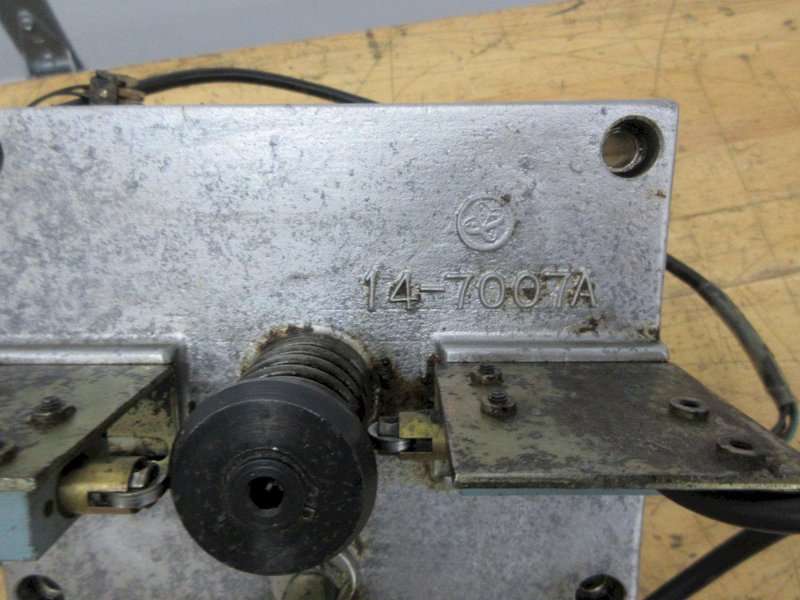 Used Haas VF Series 40 Taper TRP Assembly #30-0178