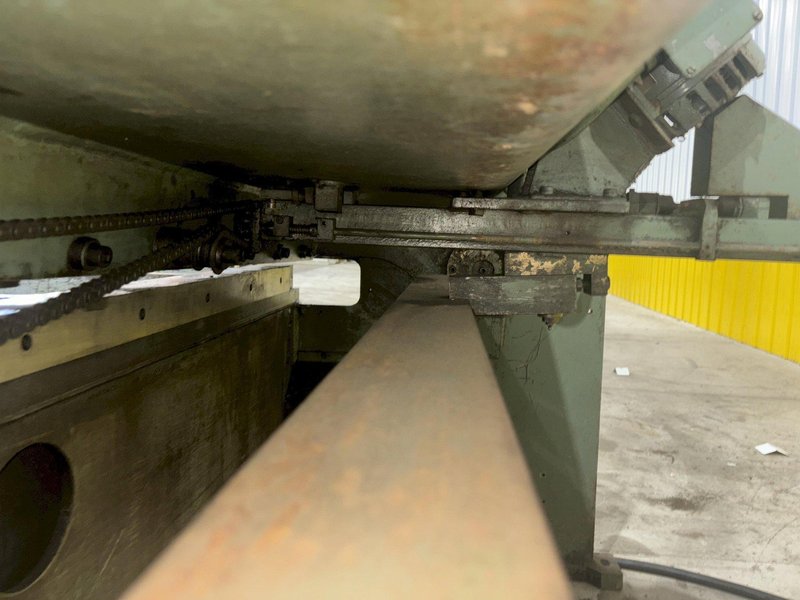 10' X 10 GAUGE PEARSON MODEL #1018ATX HYDRAULIC POWER SHEAR: STOCK #20974