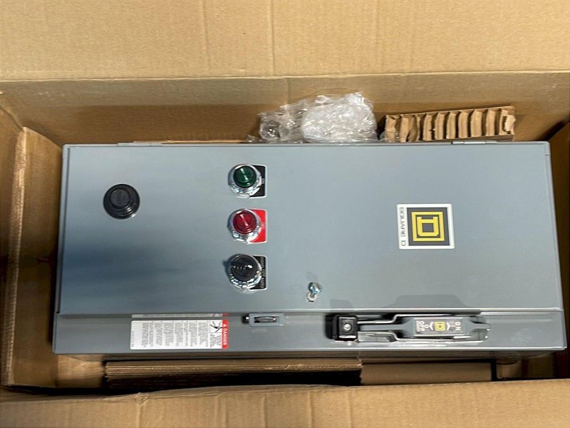 SQUARE D 5 HP AC COMBINATION MOTOR STARTER  -  8538SBG33V01CH309P92SX22Y74