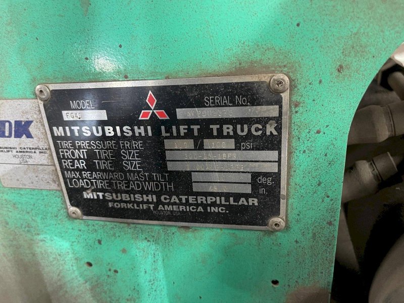 9000 LBS MITSUBISHI PNEUMATIC TIRE FORKLIFT : STOCK #77764