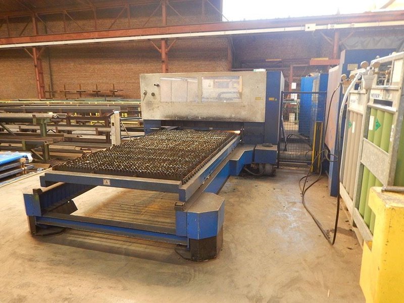 Trumpf - L3030 3000 x 1500 mm 4kW
