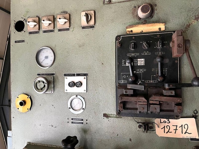 Jaespa Ø 1600 mobile bandsaw for large workpieces