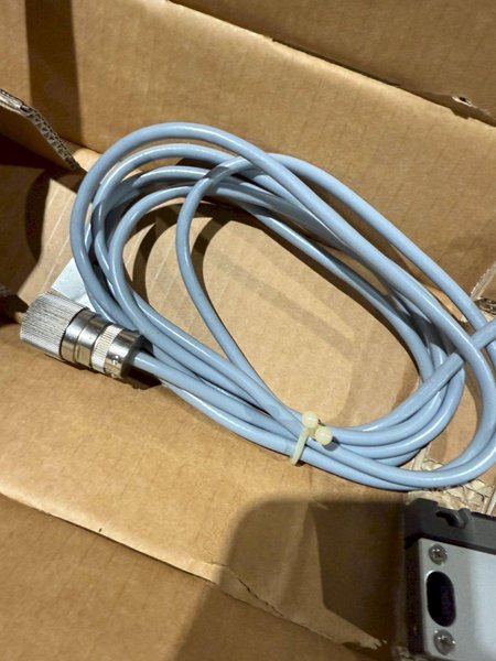 HEIDENHAIN LS 903 LINEAR SCALE NEW WITH BOX