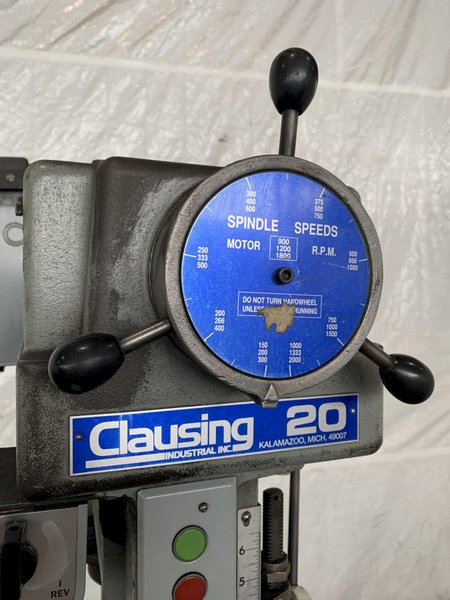 20" CLAUSING 2277 VARIABLE SPEED DRILL PRESS. STOCK # 0679924