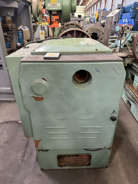 32/36&quot; x 120&quot; TIMEMASTER GAP BED ENGINE LATHE, 4&quot; SPINDLE HOLE: STOCK #23757