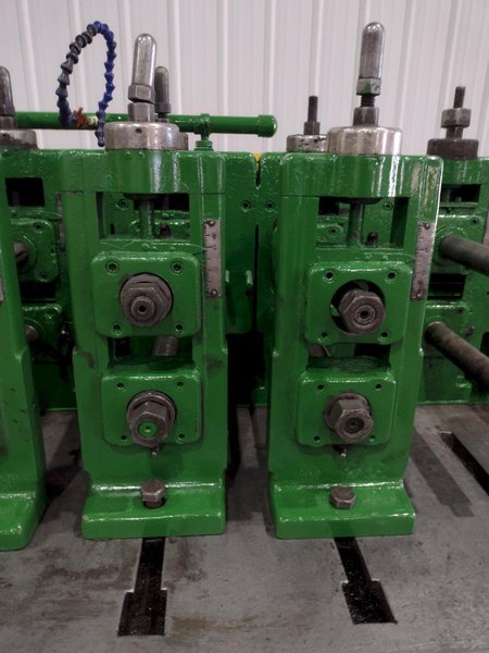 8 STAND X 1.5&quot; YODER MODEL #M1-1/2 ROLLFORMER 8&quot; ROLLSPACE: STOCK #20526