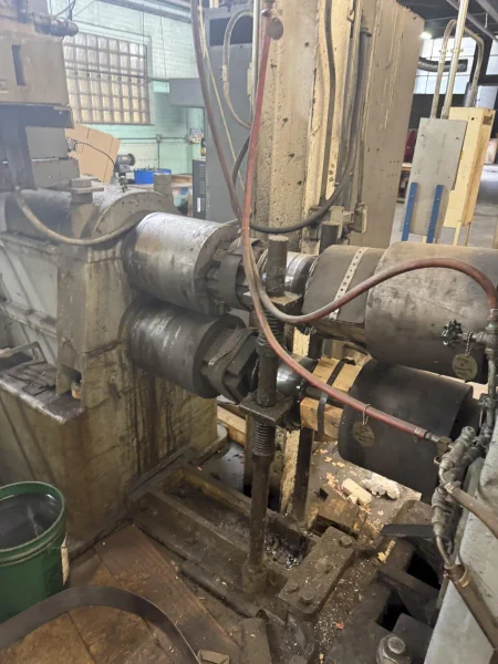 16&quot; WIDE x 14&quot; x 2-HI INTERNATIONAL STANDARD 100 HP ROLLING MILL: YOBRO #23827