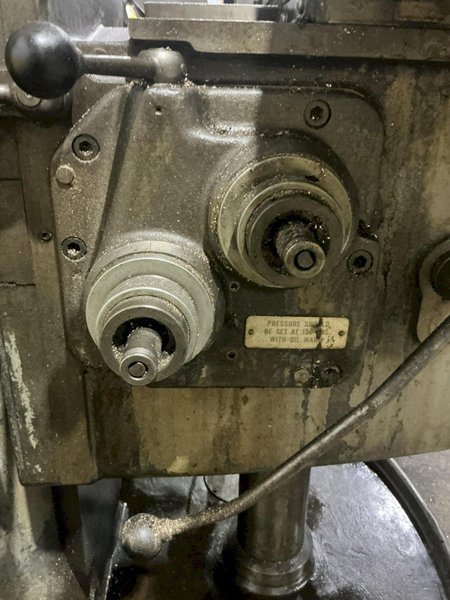 #3 CINCINNATI MODEL #3MI HORIZONTAL UNIVERSAL MILL WITH TOOLMAKERS OVERARM SPINDLE: YOBRO #25929