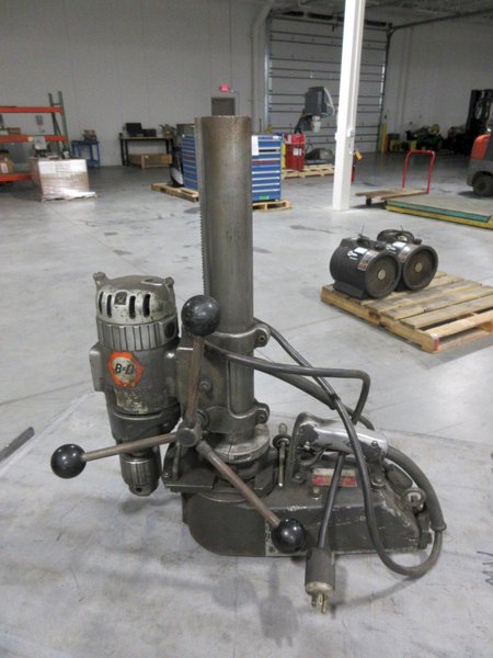 Black &amp; Decker 3/4" Portable Magnetic Drill Press with Jacobs 36KD Keyed Chuck- Auction Item