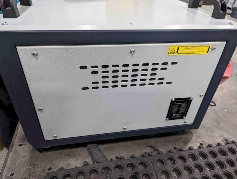 1000 Watt Laser ISSE TurcWeld FW 1000 Fiber Laser Welder Head &amp; Power Source, 2019- Laser ISSE Head, Chiller