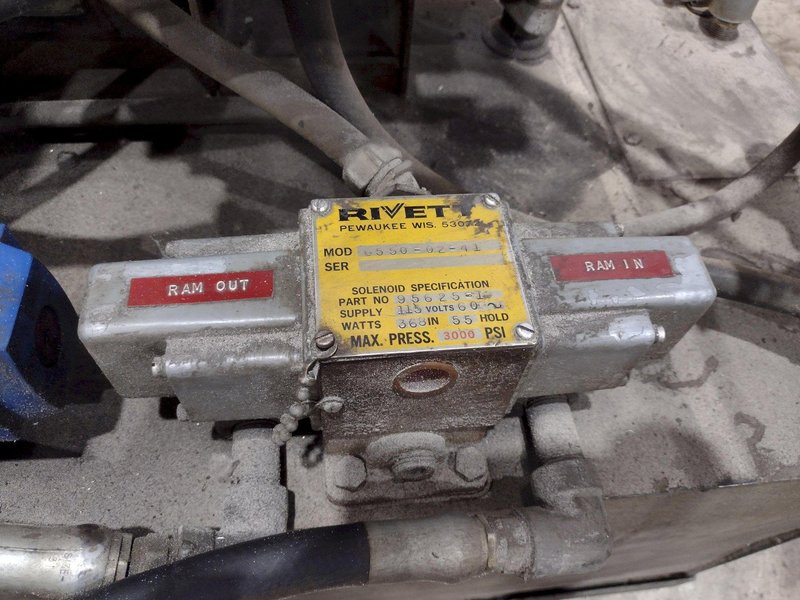 RIVETT HYDRAULIC POWER UNIT: STOCK #23576