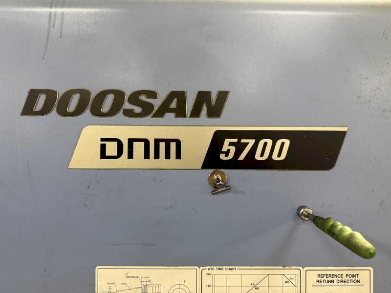 Used Doosan DNM 5700 CNC Vertical Machining Center For Sale 2017
