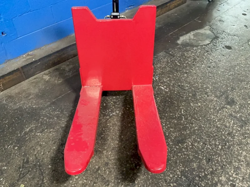 DAYTON 2200LBS MANUAL PALLET TILTER   -  33W285