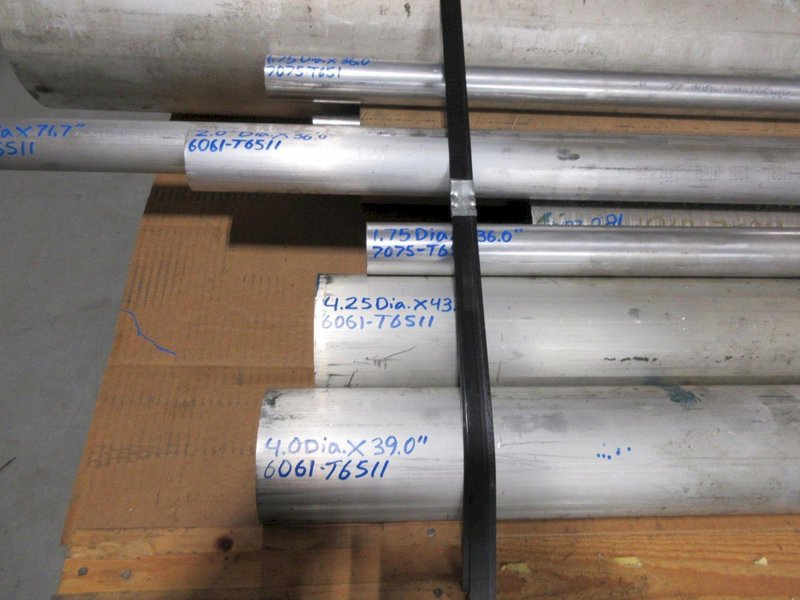 Pallet "O" Round Material - Stainless Steel &amp; Aluminum- Auction Item