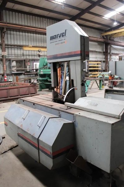 18" X 22" MARVEL MODEL #SERIES 8 MARK-III VERTICAL BANDSAW: YOBRO #25797