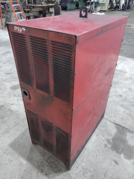 1500 AMP LINCOLN IDEALARC MODEL #DC-1500 WELDER: STOCK #20599