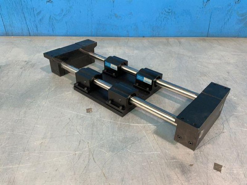 THOMPSON INDUSTRIES 9” X 9” LINEAR MOTION PLATE   -  2AA16AXBL