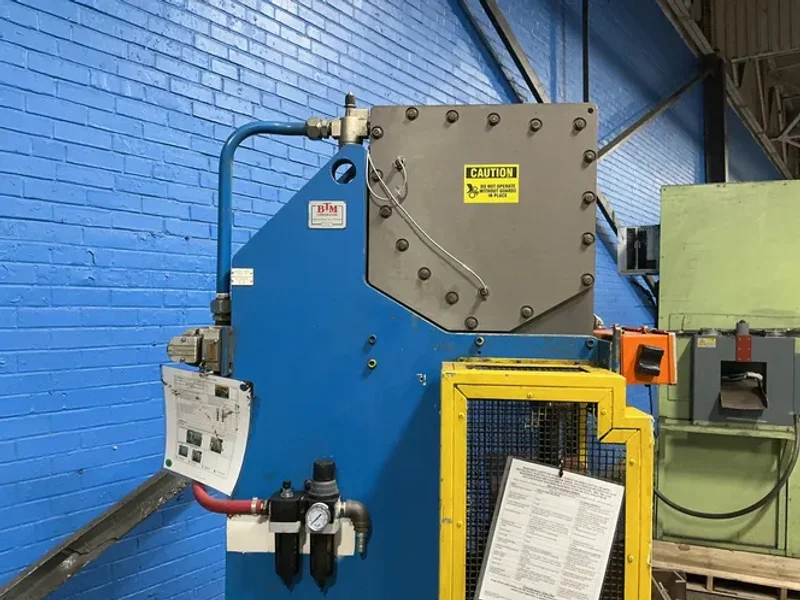 BTM CORPORATION 15”X10” C-FRAME TOGGLE PRESS  -  P-20-H X 3 T400-EPRL-EPEL