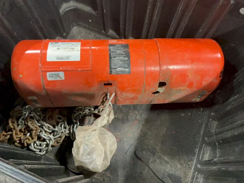 CM 1/2 TON HOIST  -  F