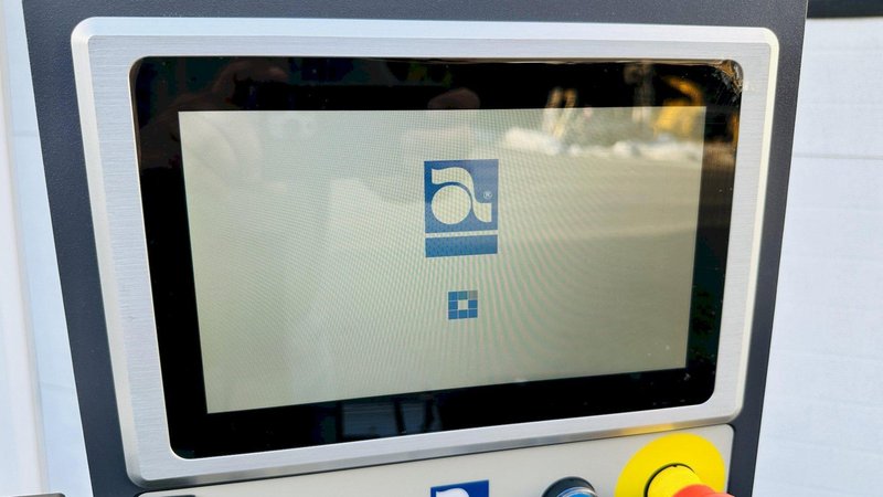 Automated Packaging Systems | Autobag 600 Bagger System  |  Vertical Orientation for Package Fulfilment with Powered Outfeed Conveyor