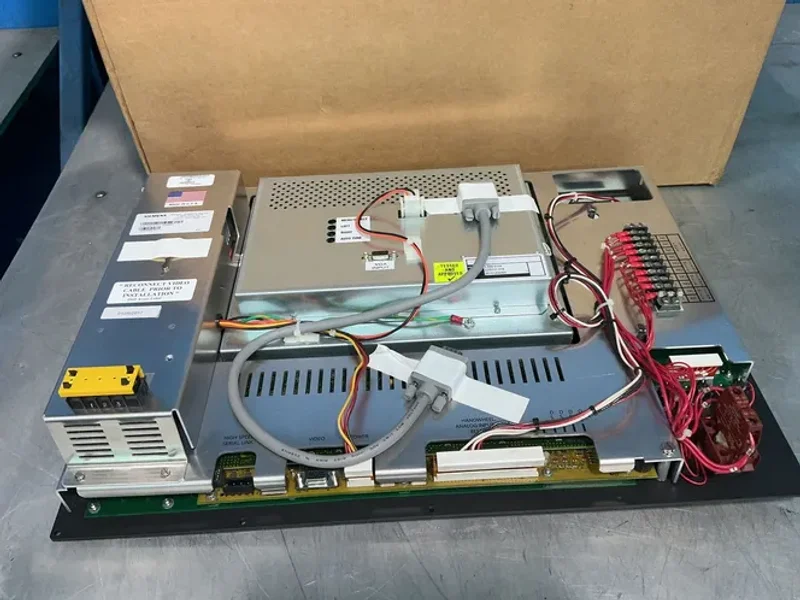 SIEMENS ACRAMATIC 850SX MONITOR CONTROL PANEL   -  LCD121-018 / 3-711-2699G01