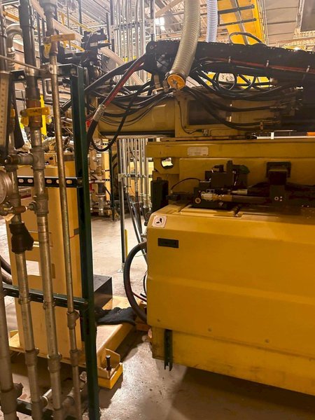 300 Ton 59 Oz Shot Husky RS70/60 Injection Molder, 1998