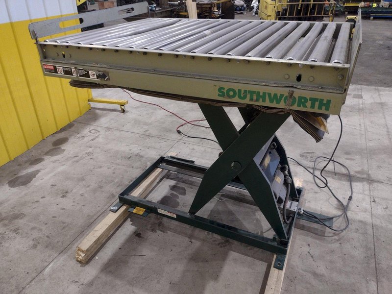 3800 LBS X 60" X 42" SOUTHWORTH MODEL #LS4-36 HYDRAULIC SCISSOR LIFT TABLE WITH ROLLER TOP, 110 VOLT: STOCK #20883