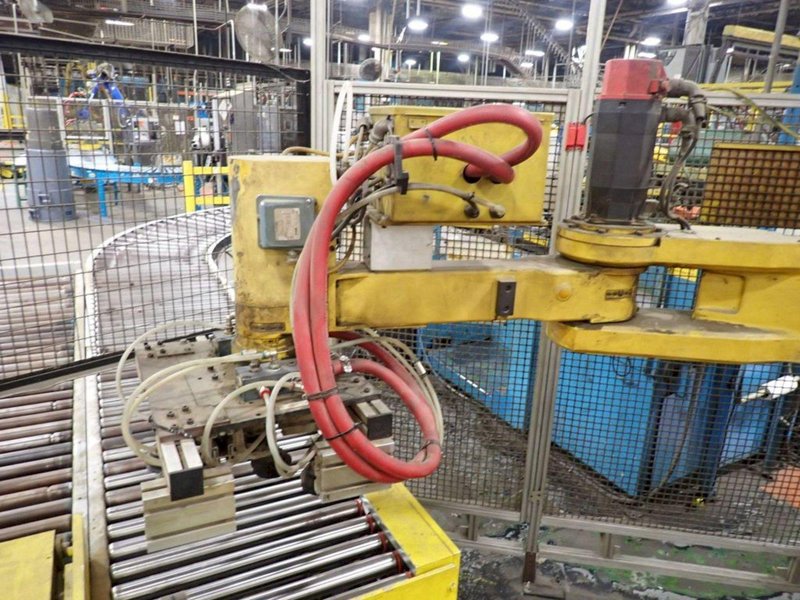 FANUC M-400 ROBOT W/ R-00J CONTROL: YOBRO #24276