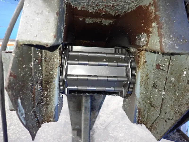 HENNIG INC CHIP CONVEYOR  -  VM22/25/30
