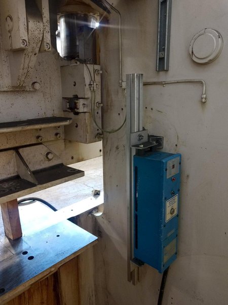 140 TON X 10' WYSONG MODEL #THS140-120 "HIGH SPEED" HYDRAULIC PRESS BRAKE: STOCK #13918