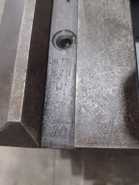 25" x 60" TARNOW TOOLMEX MODEL #TUJ50M ENGINE LATHE 3.5" HOLE : YOBRO #25841
