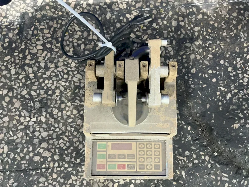 TABER INDUSTRIES ABRASER  -  5130