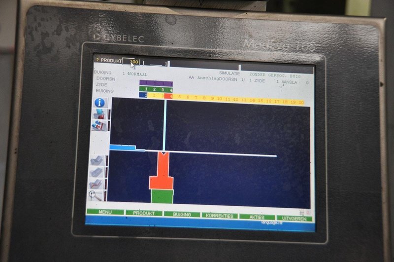 Trumpf trumabend - 230 ton x 3050 mm CNC