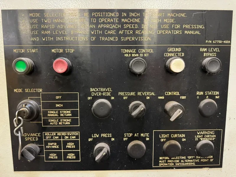 USED PACIFIC JENESIS SERIES I J-100-10 10' X 100 TON SINGLE AXIS CNC HYDRAULIC PRESS BRAKE