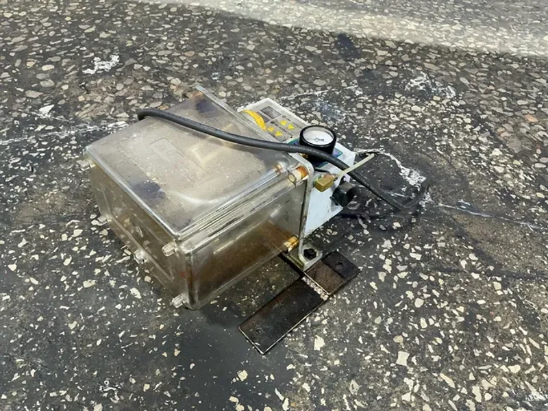 Trico  Automatic Cyclic Lubrication Pump  - Pe-3003