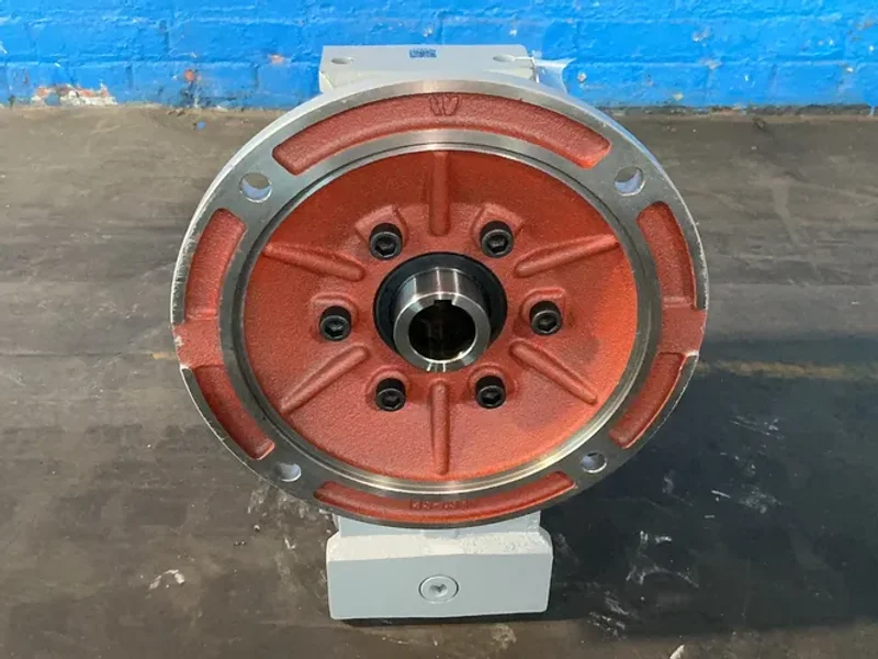 NARA SAMYANG GEAR RATIO: 30:1 MIGHTY WORM GEAR REDUCER  -  135