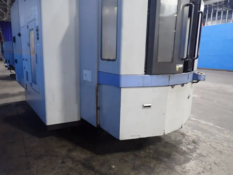 DOOSAN INFRACORE 16" X 16" CNC HMC  -  HC 400