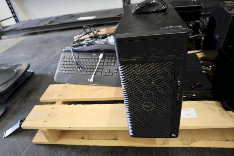 Pallet of Computer Towers, Keyboards, Mice and More- Auction Item