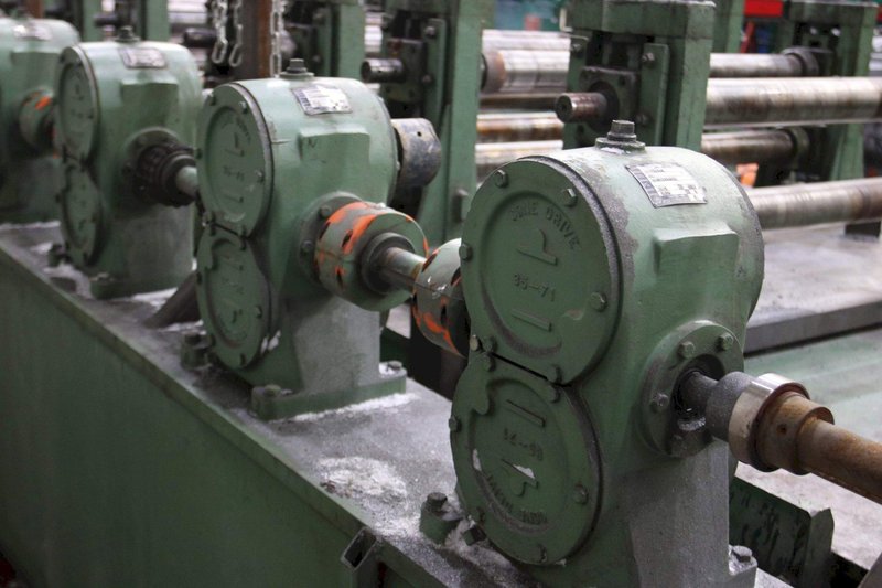 13 STANDS X 3&quot; X 44&quot; BRADBURY ROLLFORMER: STOCK #69558