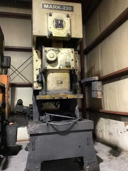 200 TON SUTHERLAND MODEL #MARK-220 GAP FRAME PRESS 4" STROKE: YOBRO #25699