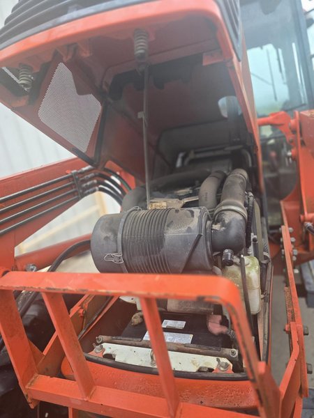 Kubota M1281 Tractor – LA1251 Front Loader