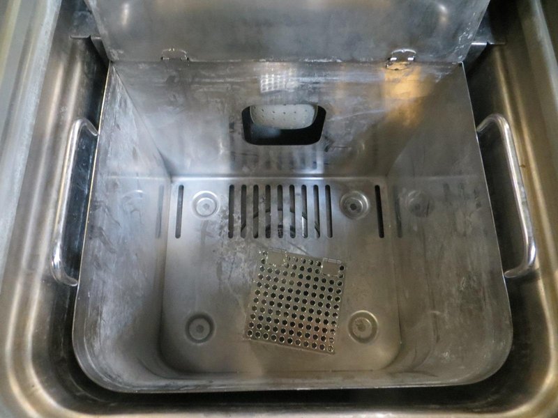 Support Cleaning Apparatus Model SCA-1200HT On Portable Cart- Auction Item